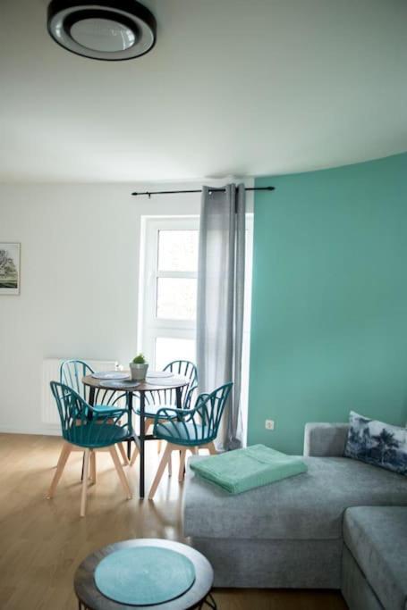 Industrial Charm Loft Apartment Düren - Eifel